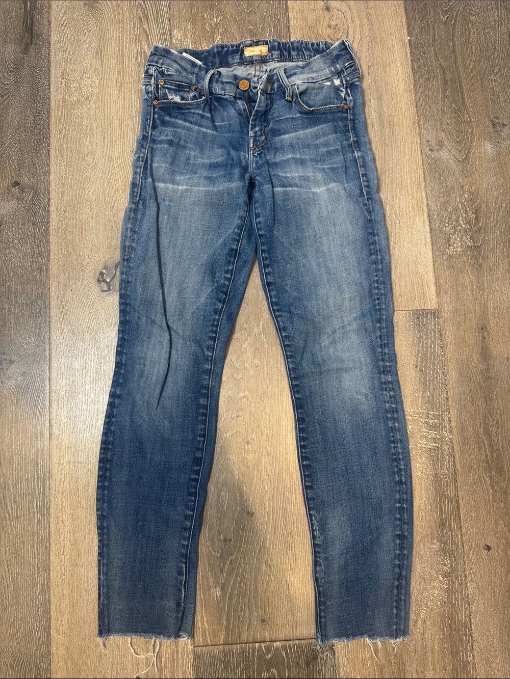 MOTHER Blue Skinny Jeans The Looker with Raw Hem AZ1408